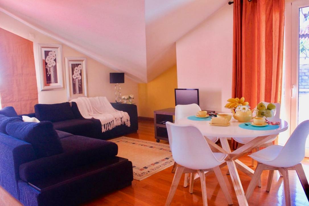 Apartment Pink House *